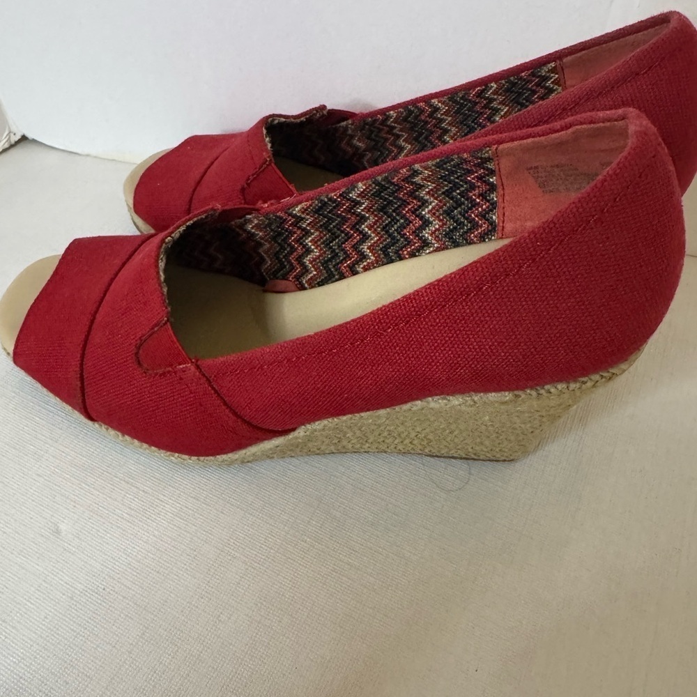 Faded Glory Women's Red Peep Toe Shoes Size 7 Fast Shipping Y2K Vintage - Picture 4 of 16